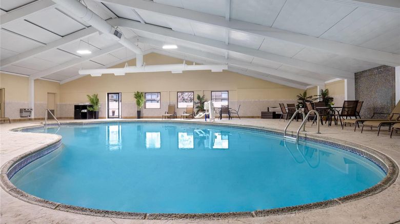 <b>Days Hotel Toms River Jersey Shore Pool</b>. Images powered by <a href="https://iceportal.shijigroup.com/" title="IcePortal" target="_blank">IcePortal</a>.
