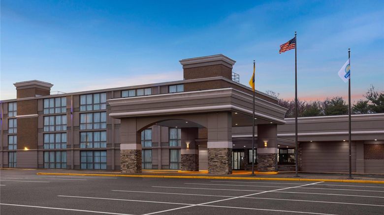<b>Days Hotel Toms River Jersey Shore Exterior</b>. Images powered by <a href="https://iceportal.shijigroup.com/" title="IcePortal" target="_blank">IcePortal</a>.