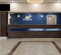 Days Hotel Toms River Jersey Shore Lobby