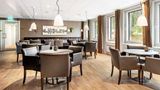 Best Western Plus Park Airport Hotel Lobby