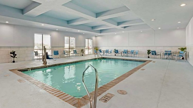 Best Western Plus Buda Austin Inn & Sts Pool