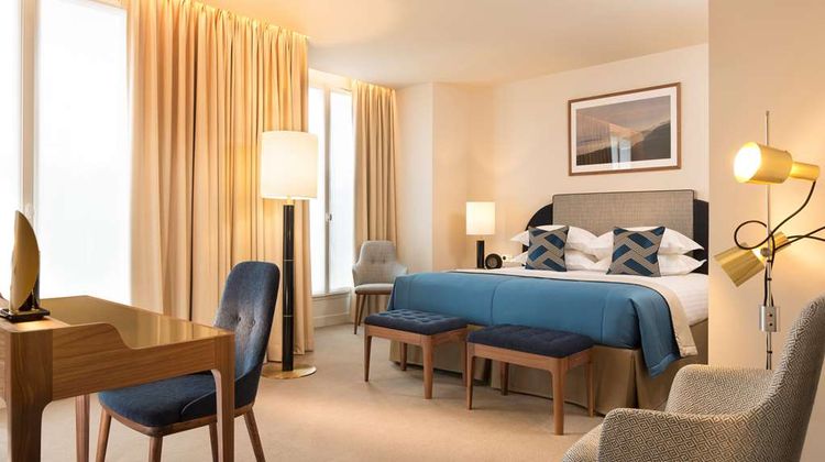 Le Tsuba Hotel Room