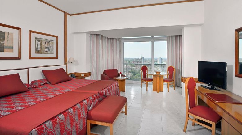 <b>Tryp Habana Libre Room</b>. Images powered by <a href="https://iceportal.shijigroup.com/" title="IcePortal" target="_blank">IcePortal</a>.