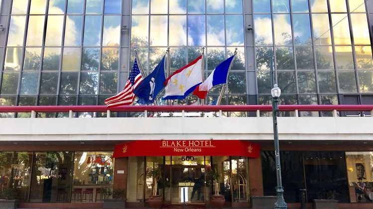 Best Western Premier Blake Hotel Exterior