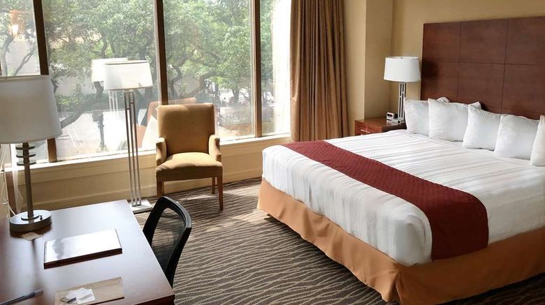 <b>Best Western Premier Blake Hotel Room</b>. Images powered by <a href="https://iceportal.shijigroup.com/" title="IcePortal" target="_blank">IcePortal</a>.
