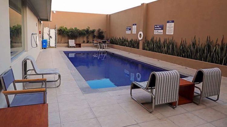 Hampton Inn by Hilton Irapuato Pool
