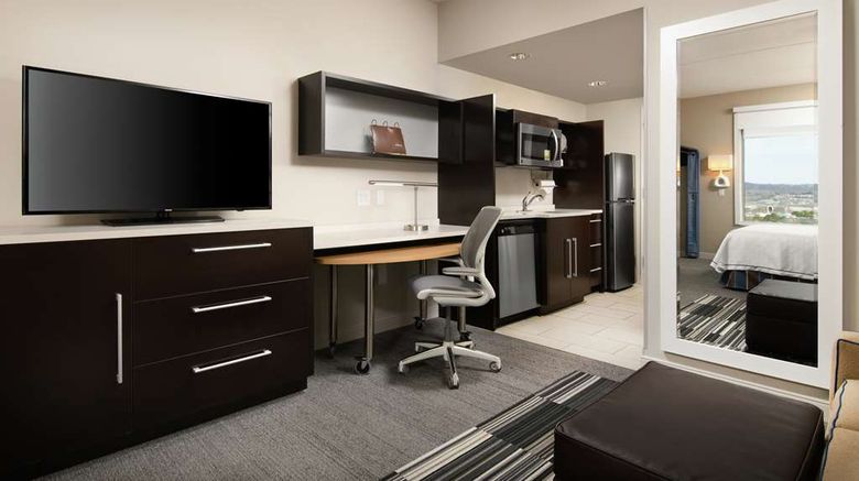 <b>Home2Suites by Hilton Nashville Franklin Room</b>. Images powered by <a href="https://iceportal.shijigroup.com/" title="IcePortal" target="_blank">IcePortal</a>.