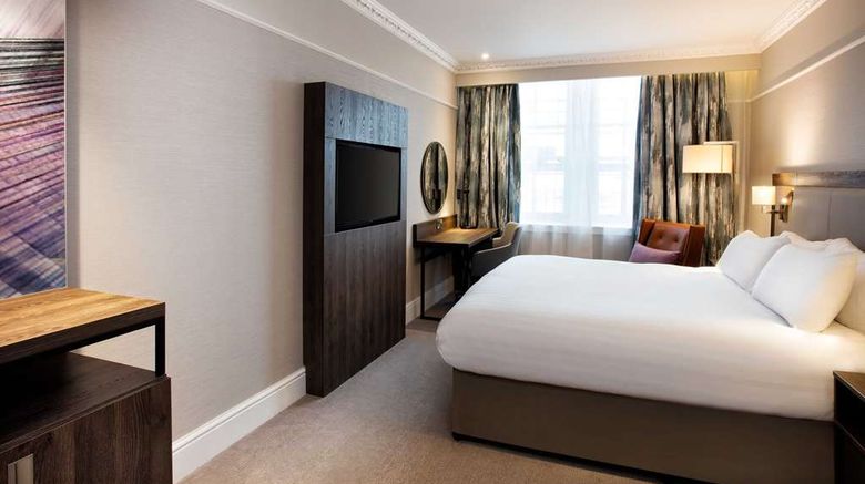 <b>Hilton Edinburgh Carlton Room</b>. Images powered by <a href="https://iceportal.shijigroup.com/" title="IcePortal" target="_blank">IcePortal</a>.