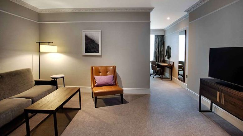 <b>Hilton Edinburgh Carlton Room</b>. Images powered by <a href="https://iceportal.shijigroup.com/" title="IcePortal" target="_blank">IcePortal</a>.