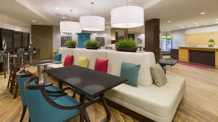Home2 Suites Downingtown Route 30 Lobby