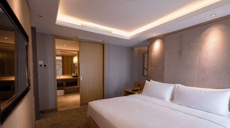 Ramada Plaza by Wyndham Fuzhou South Suite