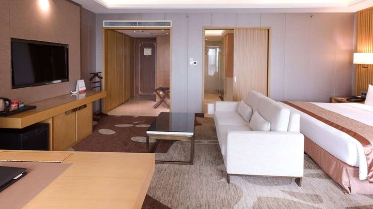 Ramada Plaza by Wyndham Fuzhou South Room