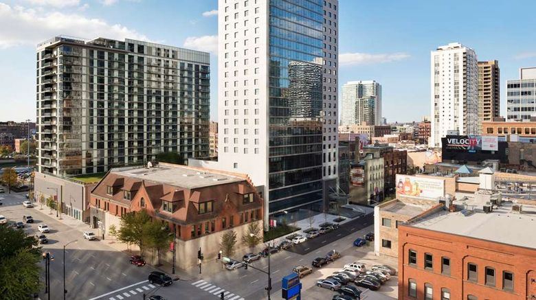 <b>Homewood Suites Chicago Downtown W Loop Exterior</b>. Images powered by <a href="https://iceportal.shijigroup.com/" title="IcePortal" target="_blank">IcePortal</a>.