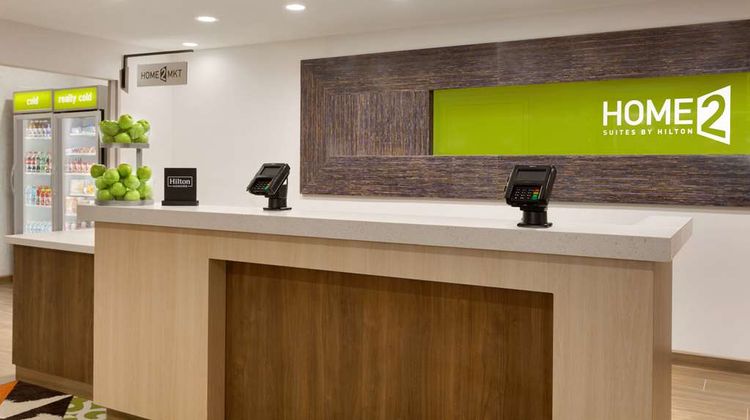 Home2 Suites by Hilton Shenandoah Lobby