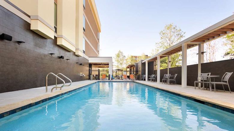 <b>Home2 Suites by Hilton Shenandoah Pool</b>. Images powered by <a href="https://iceportal.shijigroup.com/" title="IcePortal" target="_blank">IcePortal</a>.