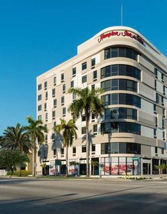 Hampton Inn Suites Miami Wynwood Design