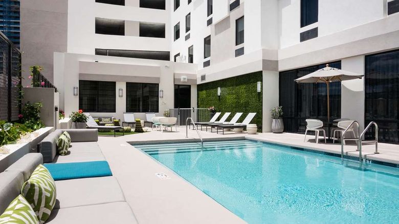 <b>Hampton Inn Suites Miami Wynwood Design Pool</b>. Images powered by <a href="https://iceportal.shijigroup.com/" title="IcePortal" target="_blank">IcePortal</a>.