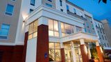 <b>Hampton Inn/Suites Pittsburgh Arpt S Exterior</b>. Images powered by <a href="https://iceportal.shijigroup.com/" title="IcePortal" target="_blank">IcePortal</a>.