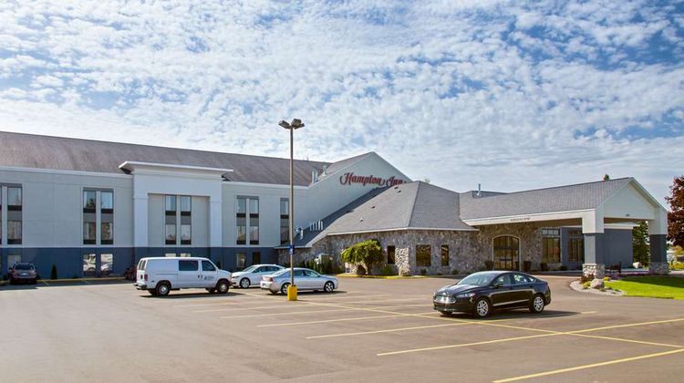 Hampton Inn Sault Ste Marie Exterior