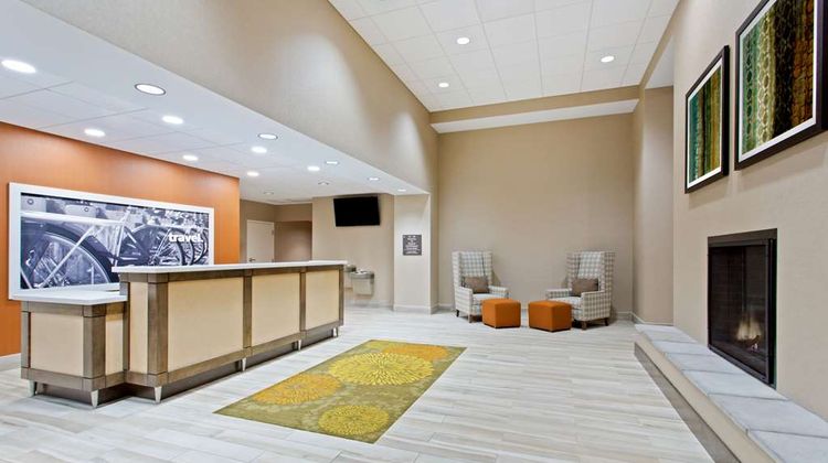 Hampton Inn Sault Ste Marie Lobby