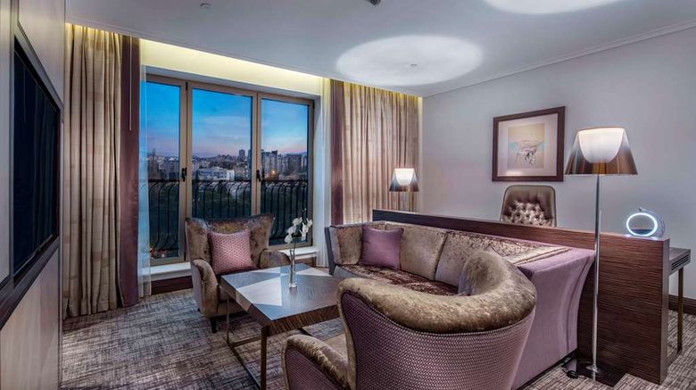 <b>Hilton Podgorica Crna Gora Room</b>. Images powered by <a href="https://iceportal.shijigroup.com/" title="IcePortal" target="_blank">IcePortal</a>.