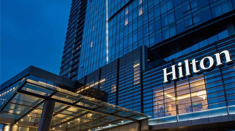 Hilton Wuhan Riverside Exterior