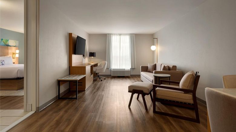 <b>Wyndham Garden Atlanta Airport Suite</b>. Images powered by <a href="https://iceportal.shijigroup.com/" title="IcePortal" target="_blank">IcePortal</a>.