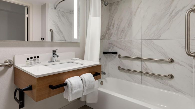 <b>Wyndham Garden Atlanta Airport Room</b>. Images powered by <a href="https://iceportal.shijigroup.com/" title="IcePortal" target="_blank">IcePortal</a>.