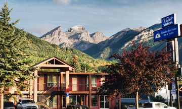 Canadas Best Value Inn & Suites Fernie
