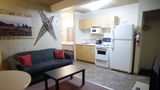 EasyStay Inn & Suites Fernie Suite