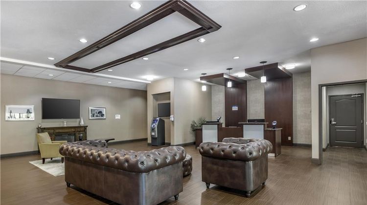 Best Western Plus Lees Summit Inn Lobby