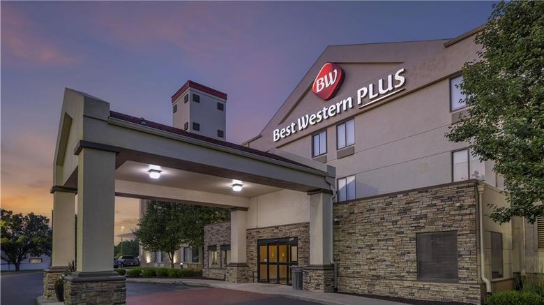 Best Western Plus Lees Summit Inn Exterior. Images powered by <a href="https://iceportal.shijigroup.com" target="_blank" rel="noopener">Ice Portal</a>.