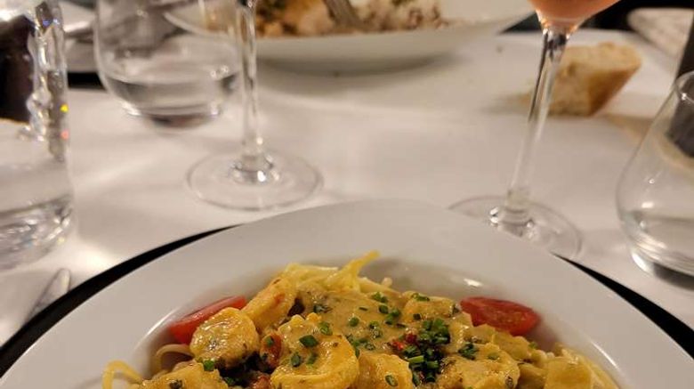 <b>Kyriad Tours-Joue Les Tours Restaurant</b>. Images powered by <a href="https://iceportal.shijigroup.com/" title="IcePortal" target="_blank">IcePortal</a>.