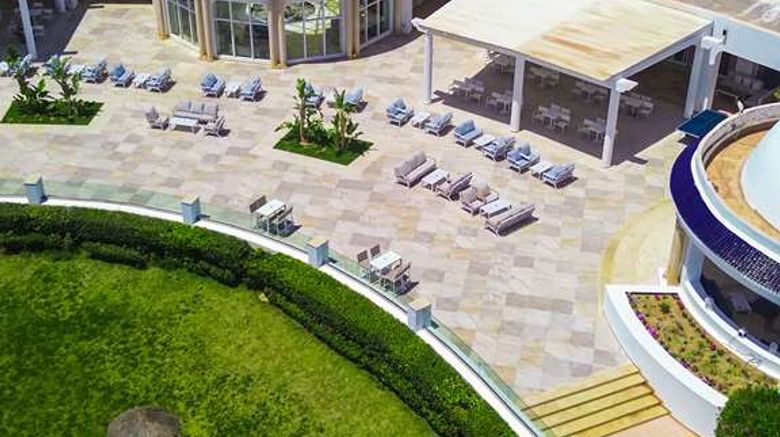 <b>Golden Tulip Taj Sultan Resort Pool</b>. Images powered by <a href="https://iceportal.shijigroup.com/" title="IcePortal" target="_blank">IcePortal</a>.
