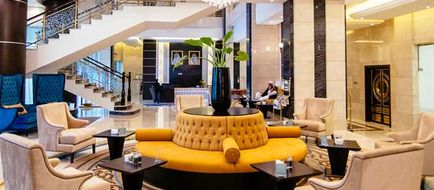 Golden Tulip Doha Lobby