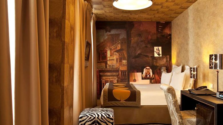 <b>Hotel Le Bellechasse Room</b>. Images powered by <a href="https://iceportal.shijigroup.com/" title="IcePortal" target="_blank">IcePortal</a>.