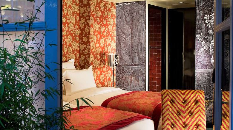 <b>Hotel Le Bellechasse Room</b>. Images powered by <a href="https://iceportal.shijigroup.com/" title="IcePortal" target="_blank">IcePortal</a>.