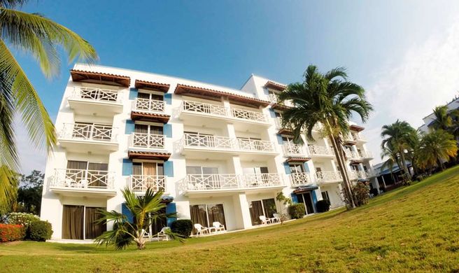 Playa Blanca All-Inclusive Beach Resort Exterior