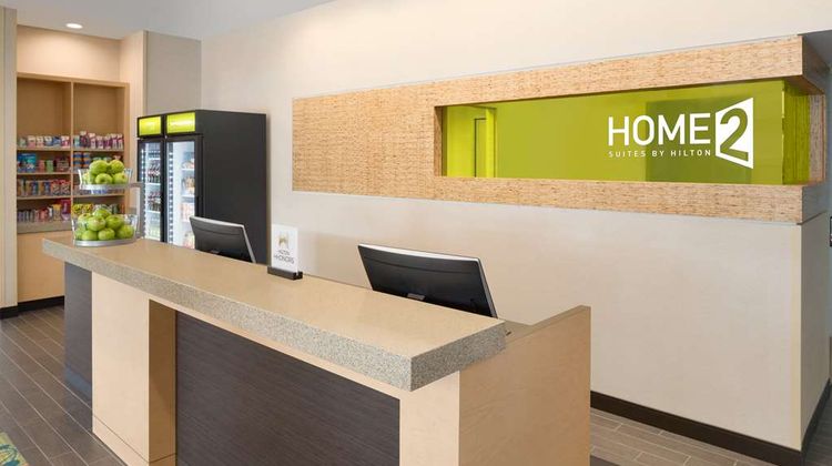 Home2 Suites by Hilton Charlotte Airport Lobby