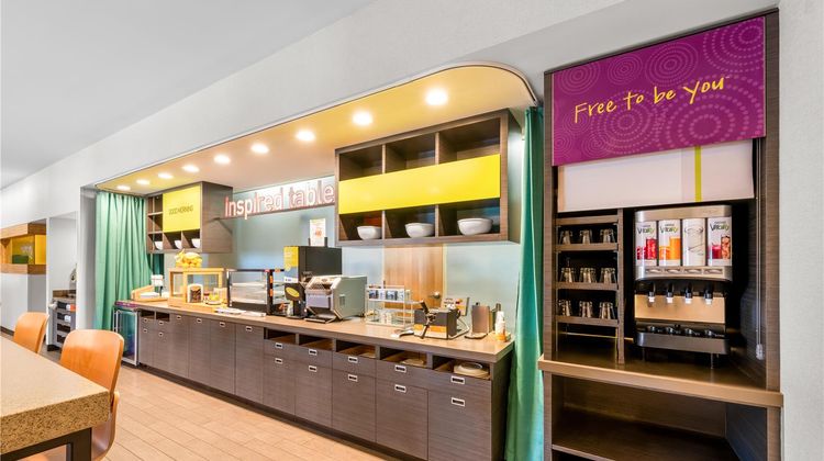 Home2 Suites by Hilton Charlotte Airport Restaurant