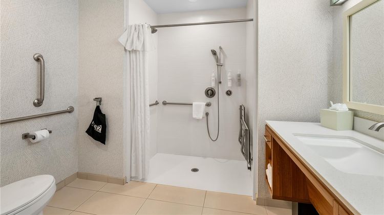 Home2 Suites by Hilton Charlotte Airport Room
