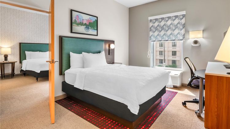 Home2 Suites by Hilton Charlotte Airport Room