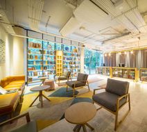 DoubleTree London Kingston Upon Thames Lobby