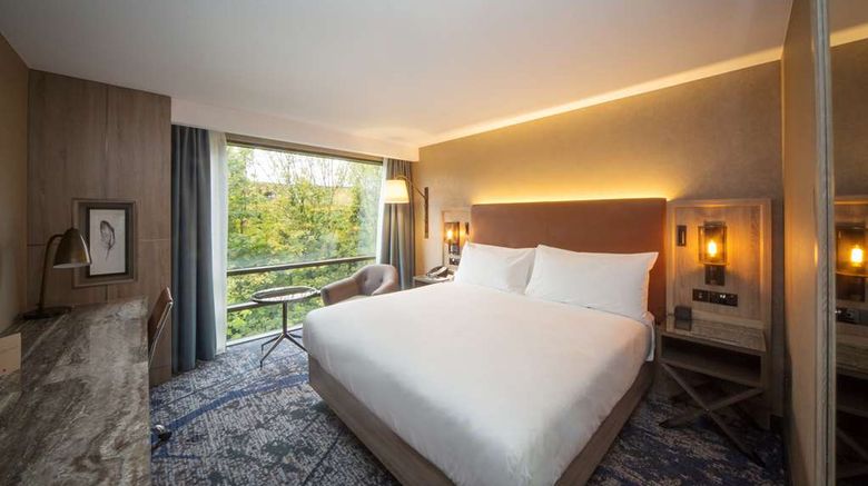 <b>DoubleTree London Kingston Upon Thames Room</b>. Images powered by <a href="https://iceportal.shijigroup.com/" title="IcePortal" target="_blank">IcePortal</a>.