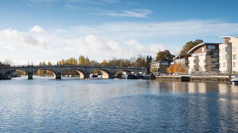 <b>DoubleTree London Kingston Upon Thames Exterior</b>. Images powered by <a href="https://iceportal.shijigroup.com/" title="IcePortal" target="_blank">IcePortal</a>.
