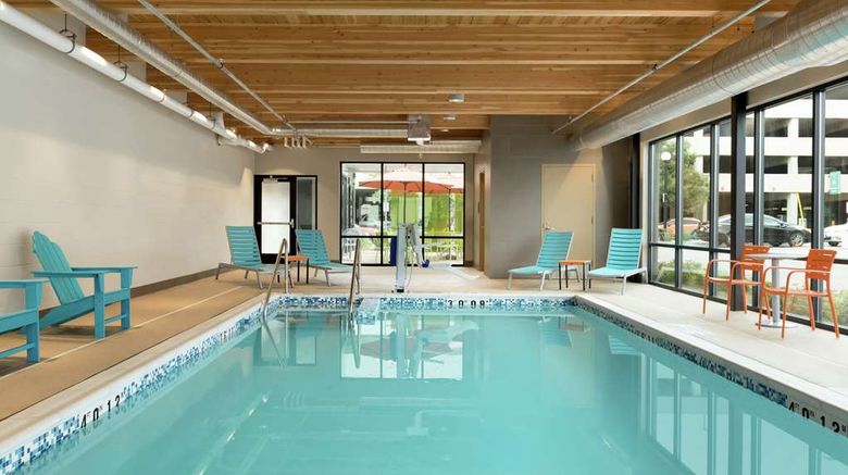<b>Home2 Suites by Hilton La Crosse Pool</b>. Images powered by <a href="https://iceportal.shijigroup.com/" title="IcePortal" target="_blank">IcePortal</a>.