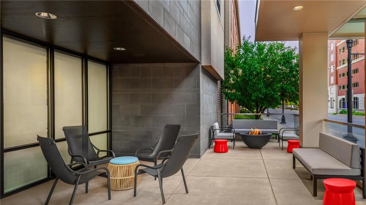 Home2 Suites by Hilton La Crosse Exterior