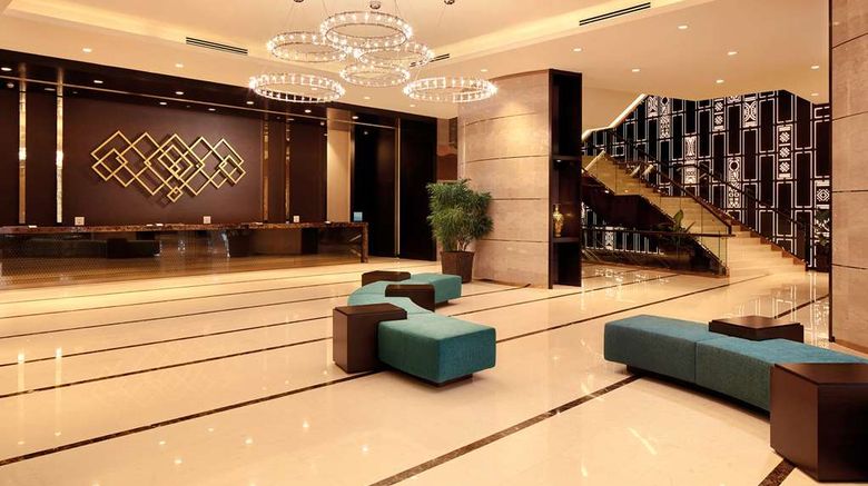 <b>DoubleTree by Hilton Hotel Melaka Lobby</b>. Images powered by <a href="https://iceportal.shijigroup.com/" title="IcePortal" target="_blank">IcePortal</a>.