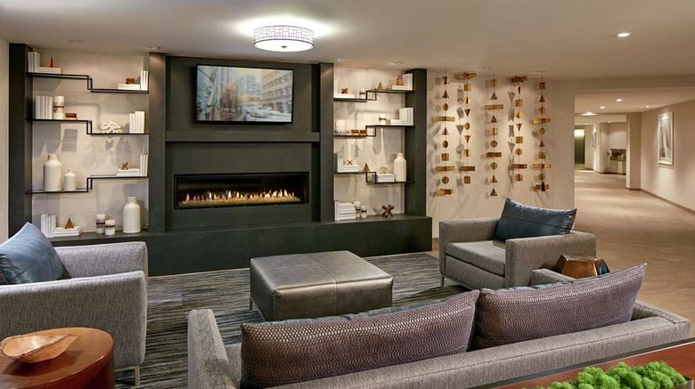 <b>Hilton Garden Inn Mission Valley Stadium Lobby</b>. Images powered by <a href="https://iceportal.shijigroup.com/" title="IcePortal" target="_blank">IcePortal</a>.