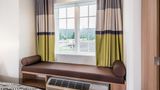 Microtel Inn & Suites New Martinsville Room